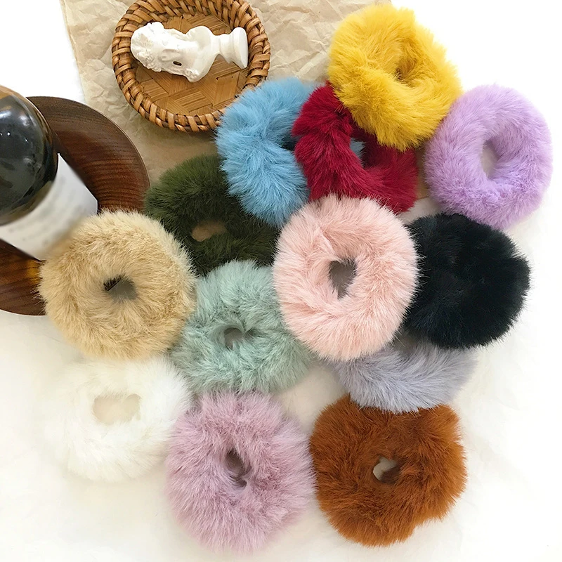 Fashionable All-matched Plush Hair Rope Temperament Popular Ponytail Rubber Bands Soft Cute Sweet Faux Rabbit Fur Scrunchie
Fashionable All-matched Plush Hair Rope Temperament Popular Ponytail Rubber Bands Soft Cute Sweet Faux Rabbit Fur Scrunchie