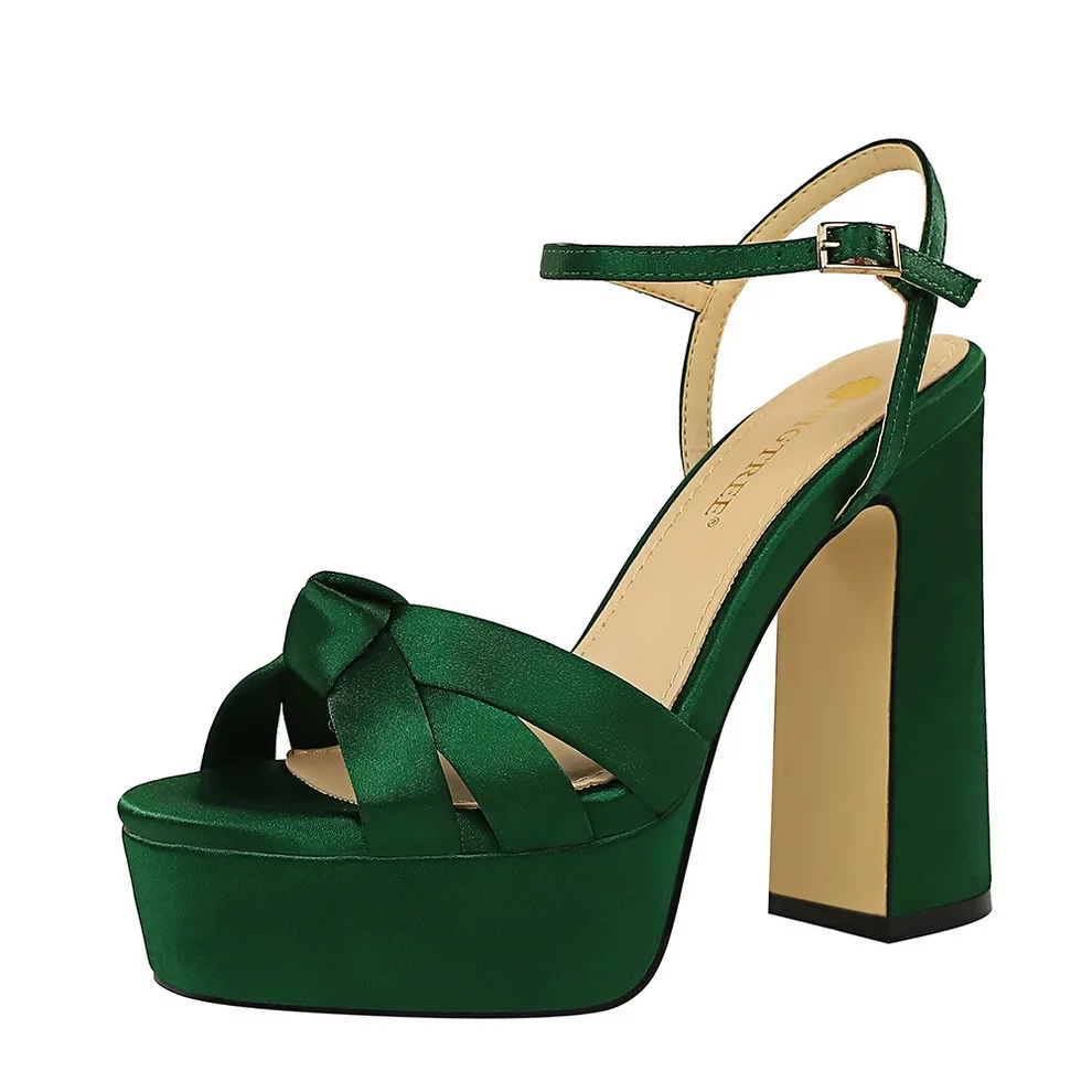Women High Heel Shoe female Woman Pump Wedding Ladies sandal Female square Heel Footwear zapatos de mujer Size
Women High Heel Shoe female Woman Pump Wedding Ladies sandal Female square Heel Footwear zapatos de mujer Size