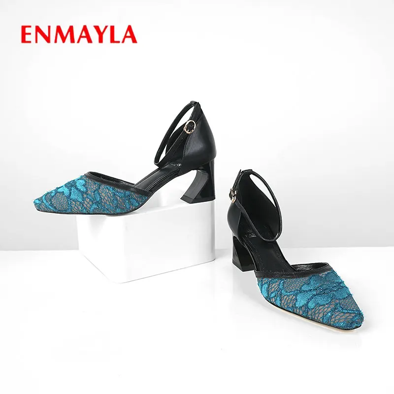 ENMAYLA 2020 Wedding Shoes Pointed Toe D'Orsay & Two-Piece Womens Shoes Genuine Leather Sexy Buckle Strap Women Pumps 34-43
ENMAYLA 2020 Wedding Shoes Pointed Toe D'Orsay & Two-Piece Womens Shoes Genuine Leather Sexy Buckle Strap Women Pumps 34-43