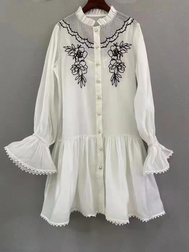 High Quality New Long Shirt Dress 2022 Spring Summer Women Exquisite Embroidery Flare Sleeve Casual Silk Cotton Dress White
High Quality New Long Shirt Dress 2022 Spring Summer Women Exquisite Embroidery Flare Sleeve Casual Silk Cotton Dress White