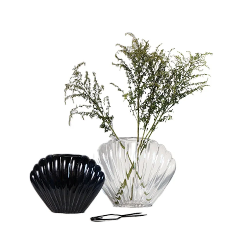 Ordic Style Creative Transparent Shell Vase Living Room Hydroponics Flower Arrangement Home Decor A2785
Ordic Style Creative Transparent Shell Vase Living Room Hydroponics Flower Arrangement Home Decor A2785