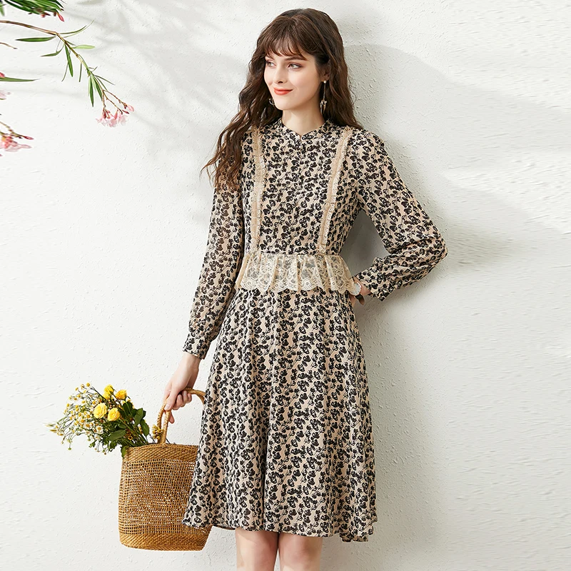 Prairie Chic Women Floral Print Dresses Elegant Stand Collar Long Sleeve Lace Ruffles Patchwork Lady A-line Dress Spring Autumn
Prairie Chic Women Floral Print Dresses Elegant Stand Collar Long Sleeve Lace Ruffles Patchwork Lady A-line Dress Spring Autumn