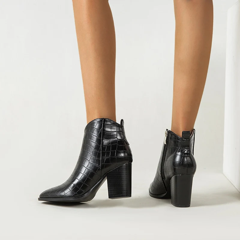 Women Ankle Boots Ladies PU Leather Slip On Fashion Shoes Female Pointed Toe Casual Square Heels Boots Woman Autumn Footwear New
Women Ankle Boots Ladies PU Leather Slip On Fashion Shoes Female Pointed Toe Casual Square Heels Boots Woman Autumn Footwear New