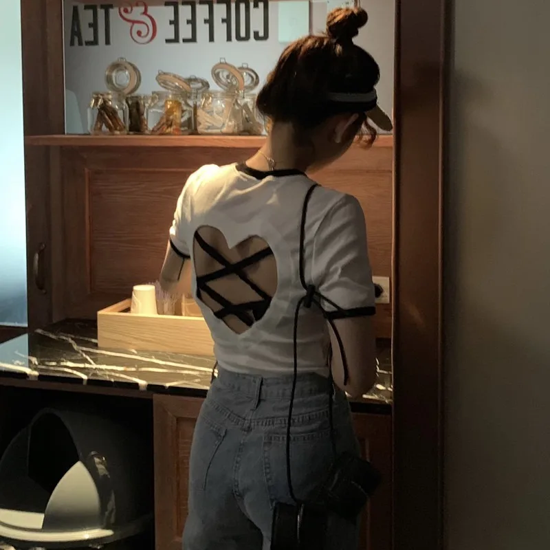 Sexy Backless Hollow Out Bandage Top Slim Round Collar T-shirt Top2020 Summer Trend Simple Solid Short Sleeve Tee Femme Cotton
Sexy Backless Hollow Out Bandage Top Slim Round Collar T-shirt Top2020 Summer Trend Simple Solid Short Sleeve Tee Femme Cotton