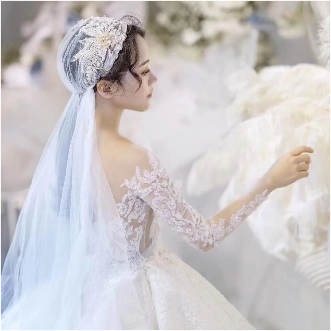 Elegant Fairy Headbands Lace Long Veil Handmade Beading Women Headdress Beautiful White Bridal Wedding Veil Hair Accessories
Elegant Fairy Headbands Lace Long Veil Handmade Beading Women Headdress Beautiful White Bridal Wedding Veil Hair Accessories
