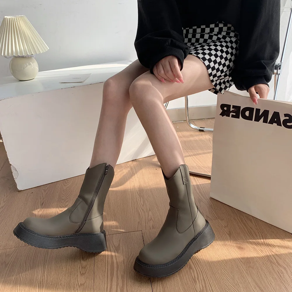 Women Platform Boots Chunky Ankle Booties Female Leather Zipper Round Toe Boots Ladies Shoes Combat Boot Botas Mujer
Women Platform Boots Chunky Ankle Booties Female Leather Zipper Round Toe Boots Ladies Shoes Combat Boot Botas Mujer