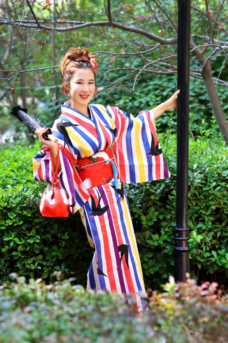 Lady Japan Kimono Bathrobe Women's Traditional Formal Length Kimono Swallow Handle Dress Femme Yukata Kimono Mujer 
Lady Japan Kimono Bathrobe Women's Traditional Formal Length Kimono Swallow Handle Dress Femme Yukata Kimono Mujer
