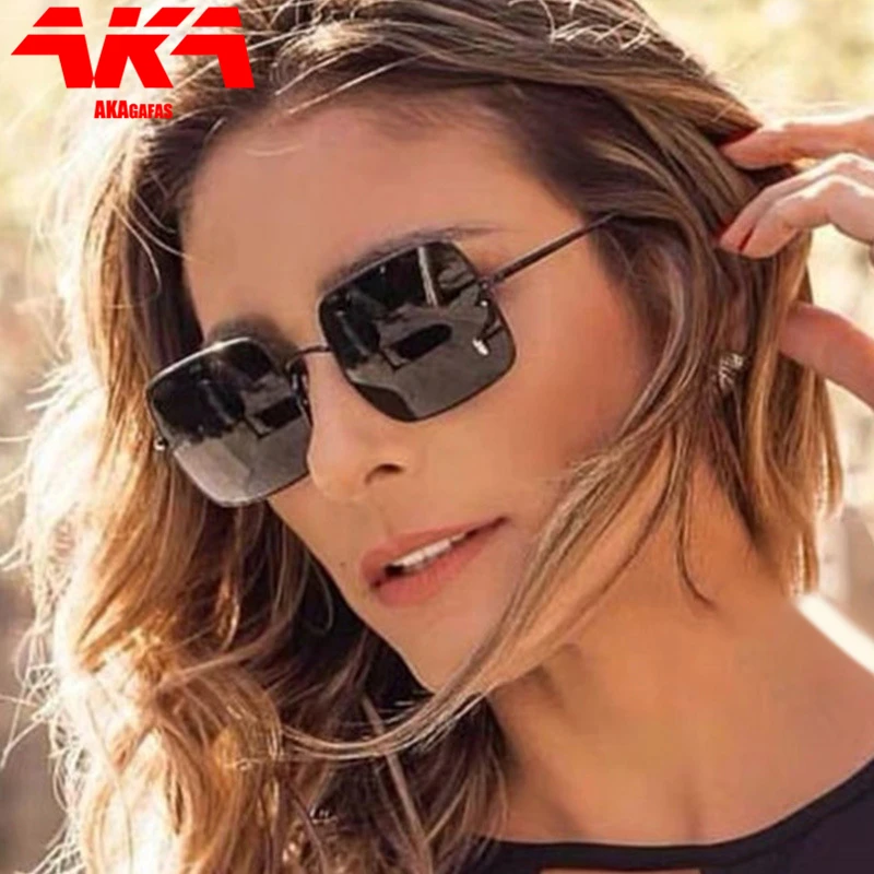 AKAgafas Luxurys Women Sunglasses Square Sun Glasses Women Metal Men Eyeglasses 2021 classic Sunglasses For Women Retro Eyewear
AKAgafas Luxurys Women Sunglasses Square Sun Glasses Women Metal Men Eyeglasses 2021 classic Sunglasses For Women Retro Eyewear