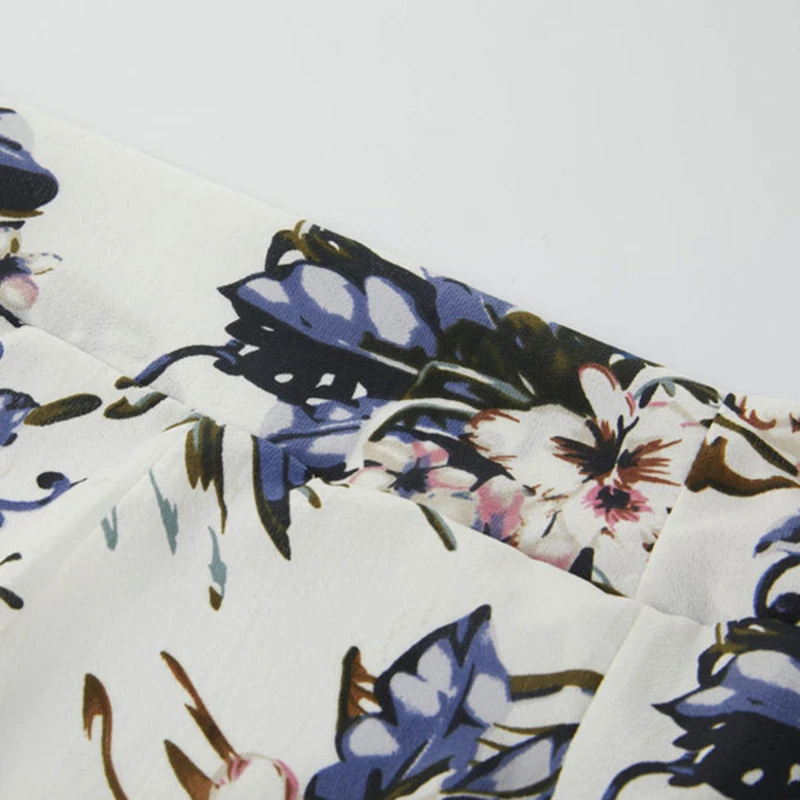 Floral Print Split Long Skirt Women Elastic High Waist Beach Skirts Summer 2021 Elegant Female Bottom
Floral Print Split Long Skirt Women Elastic High Waist Beach Skirts Summer 2021 Elegant Female Bottom