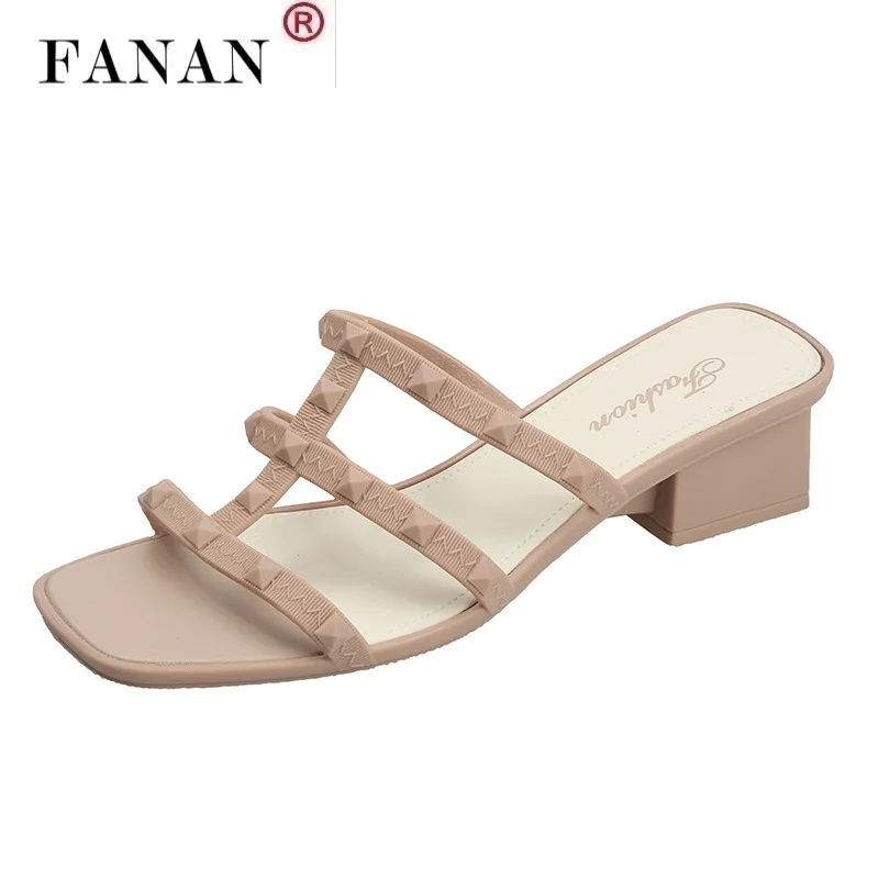 Fashion Women's Sandals Summer Soft-soled Non-slip Thick-soled High-heel Sandals Beach Shoes One-word Slippers Women's Sandals
Fashion Women's Sandals Summer Soft-soled Non-slip Thick-soled High-heel Sandals Beach Shoes One-word Slippers Women's Sandals