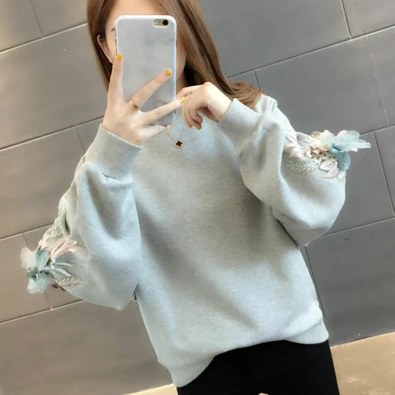 Thicked Flower Embroidery Hoodies Crew Neck Long Sleeve Ins Warm Sweatshirt Autumn Spring 2021 New Ladies Pullover Top
Thicked Flower Embroidery Hoodies Crew Neck Long Sleeve Ins Warm Sweatshirt Autumn Spring 2021 New Ladies Pullover Top