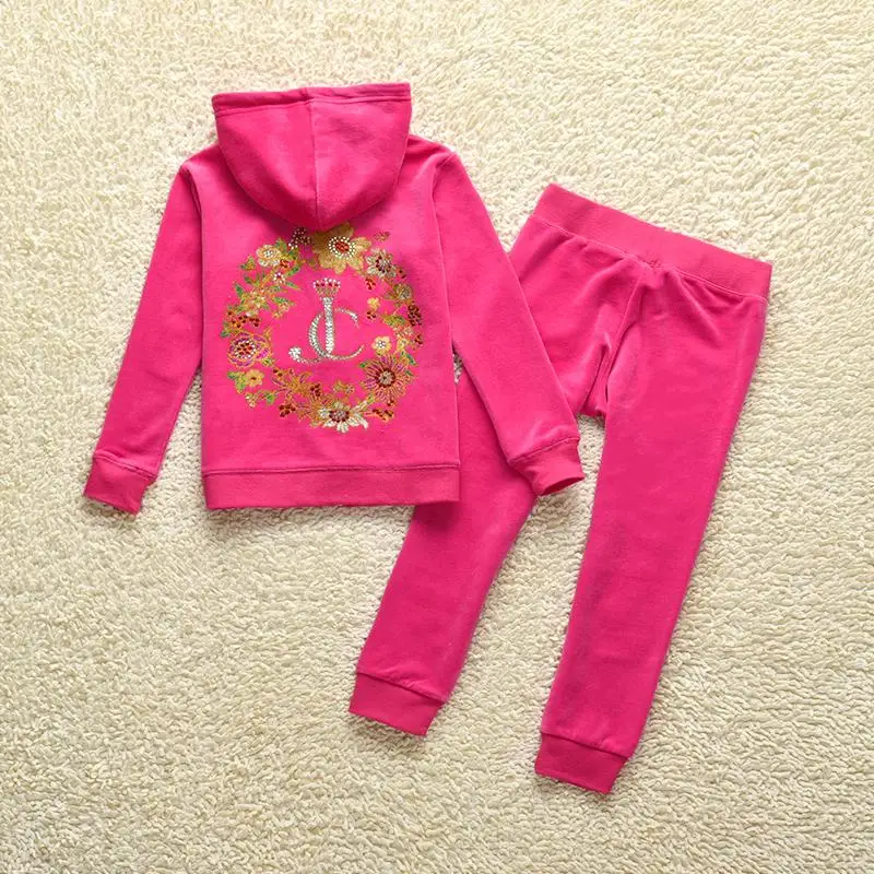 Children's clothing velvet suit girls gold velvet casual sweater parent-child tide printing hot diamond
Children's clothing velvet suit girls gold velvet casual sweater parent-child tide printing hot diamond