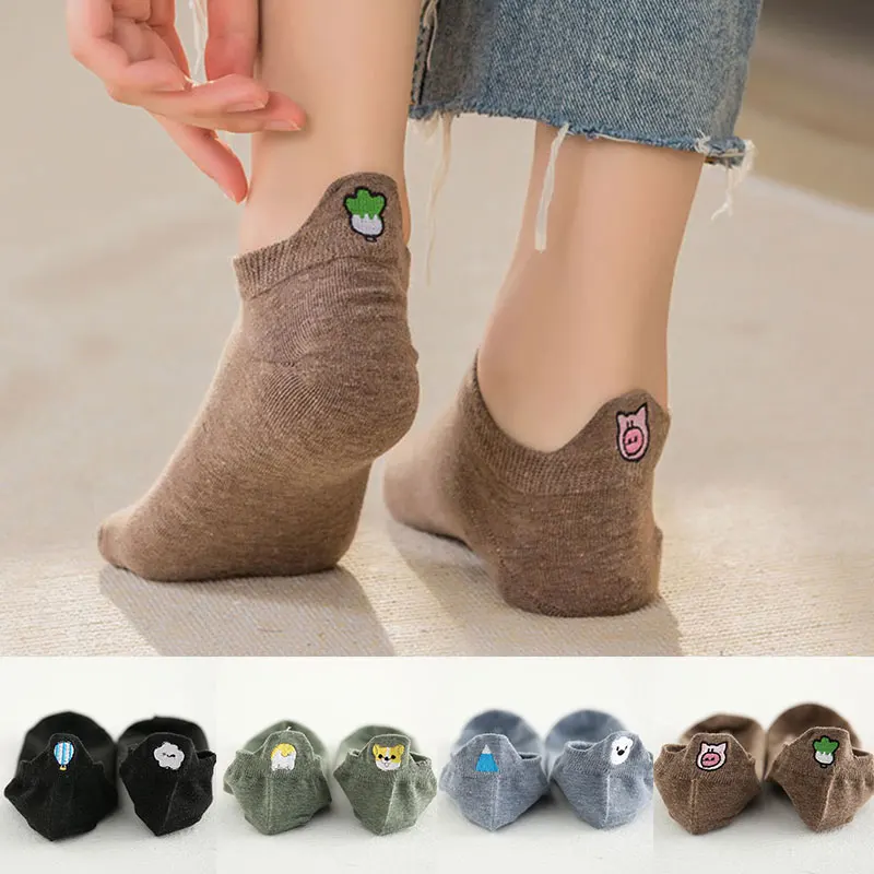 Embroidery Harajuku Kawaii Animals Cotton Women Socks Boat Colorful Female Shallow Mouth Short Heel Socks Ankle Sock For Girls 
Embroidery Harajuku Kawaii Animals Cotton Women Socks Boat Colorful Female Shallow Mouth Short Heel Socks Ankle Sock For Girls