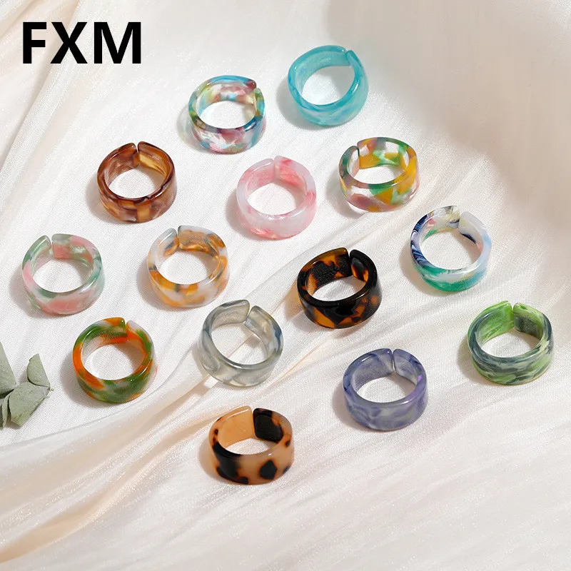 5Pcs Fashion Transparent Resin Acrylic Chunky Chain Rings For Women Colourful Geometric Square Round Rings Jewelry Gifts
5Pcs Fashion Transparent Resin Acrylic Chunky Chain Rings For Women Colourful Geometric Square Round Rings Jewelry Gifts