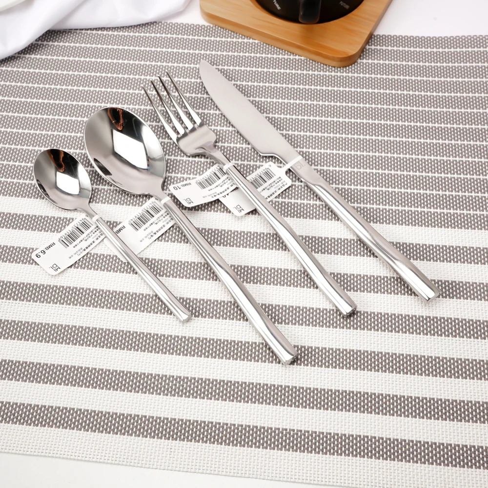 20-piece Cutlery Set Stainless Steel Tableware Silver Fork Kitchen Dinner Cutlery Set High-end Mirror Polished Spoon
20-piece Cutlery Set Stainless Steel Tableware Silver Fork Kitchen Dinner Cutlery Set High-end Mirror Polished Spoon