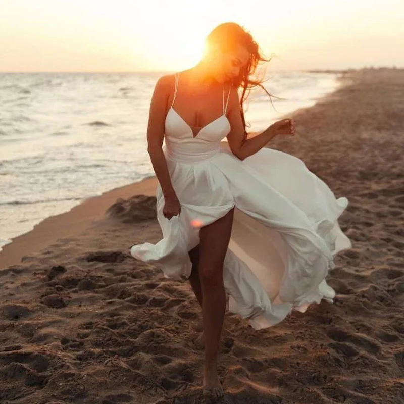 JIERUIZE White Chiffon Backless Summer Wedding Dresses V-neck Spaghetti Straps Beach Wedding Gowns vestido de noiva
JIERUIZE White Chiffon Backless Summer Wedding Dresses V-neck Spaghetti Straps Beach Wedding Gowns vestido de noiva