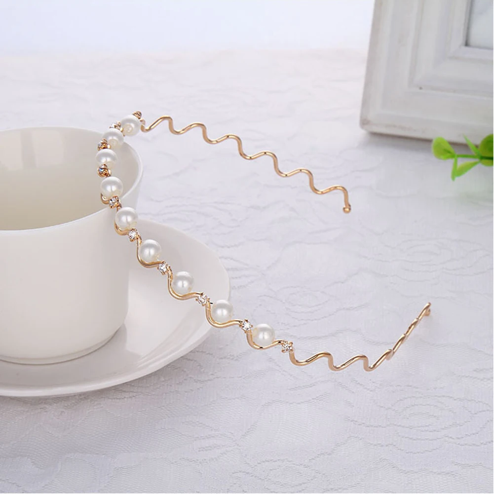 Trendy White Pearl Crystal Bride Hair Accessories Wedding Headband Hair Band Bride Wedding Headdress Accessories Handmade
Trendy White Pearl Crystal Bride Hair Accessories Wedding Headband Hair Band Bride Wedding Headdress Accessories Handmade