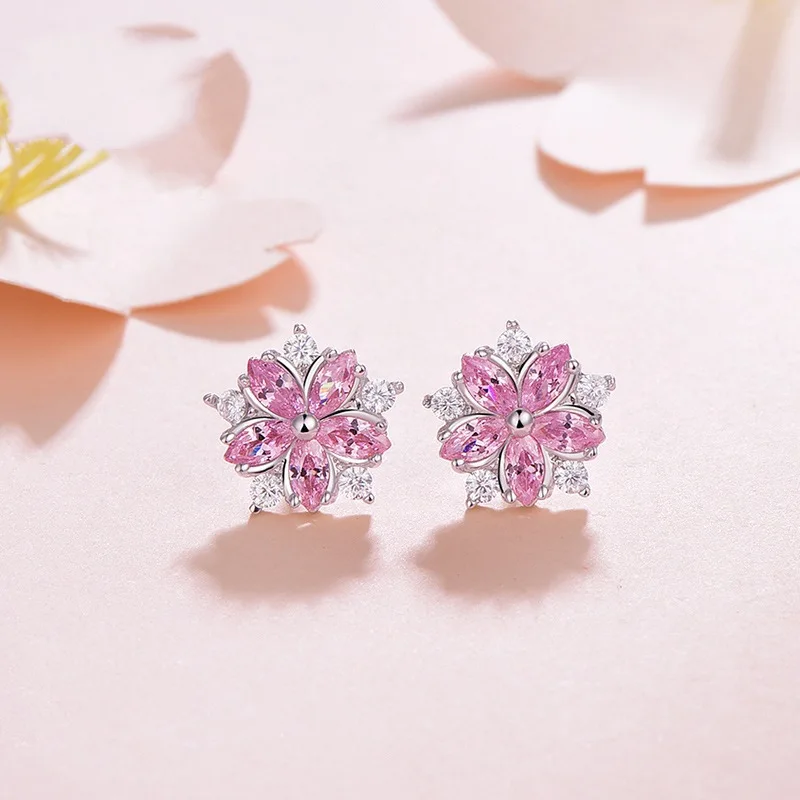 Japanese New Cherry Flower Crystal Earrings Fashion Ladies AAA Zirconia Anti Allergy Earrings Charm Ladies Engagement Jewelry
Japanese New Cherry Flower Crystal Earrings Fashion Ladies AAA Zirconia Anti Allergy Earrings Charm Ladies Engagement Jewelry