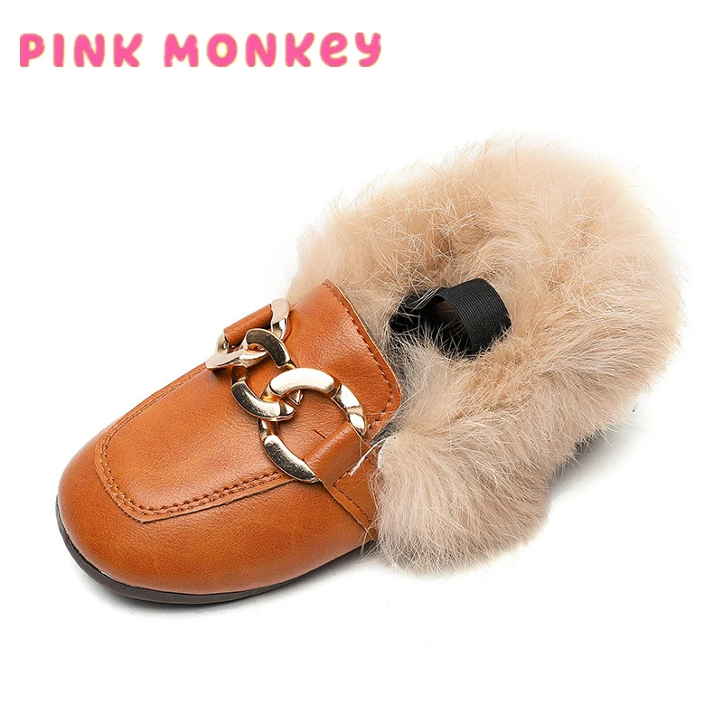 Flat Shoes Girls 2021 Fashion Winter Warm Toddler Shoes Kids Children's Rabbit plush Fur Princess Square Head Leather Shoe Girl 
Flat Shoes Girls 2021 Fashion Winter Warm Toddler Shoes Kids Children's Rabbit plush Fur Princess Square Head Leather Shoe Girl