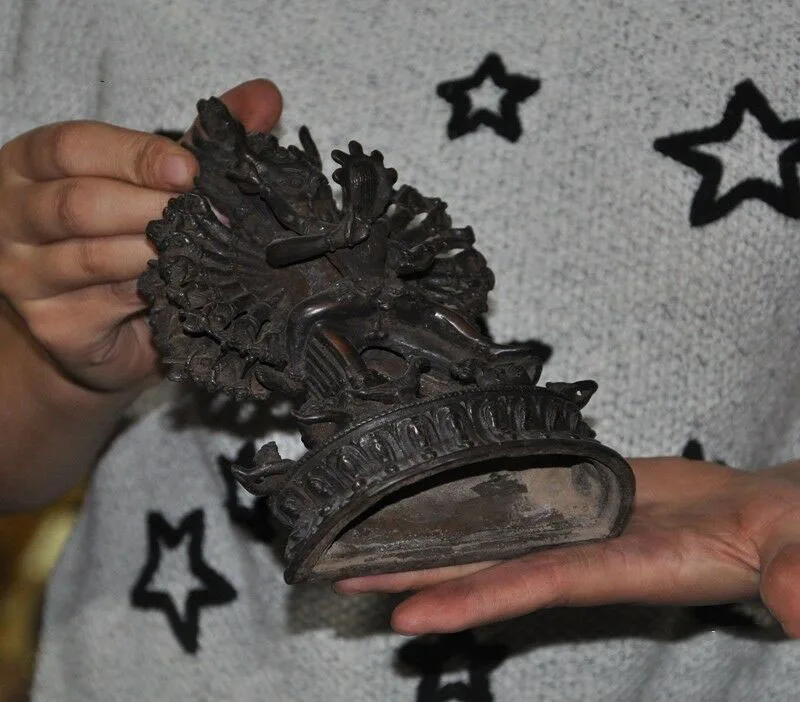 wedding decoration Old Tibet Tibetan Buddhism Bronze copper Yamantaka Vajrabhairava Buddha statue
wedding decoration Old Tibet Tibetan Buddhism Bronze copper Yamantaka Vajrabhairava Buddha statue
