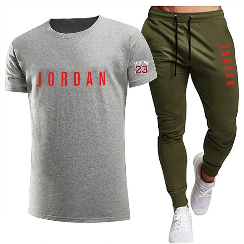 2021 new summer casual short-sleeved suit T-shirt + pants two pieces of casual fashion men's sportswear gym brand sports suit
2021 new summer casual short-sleeved suit T-shirt + pants two pieces of casual fashion men's sportswear gym brand sports suit