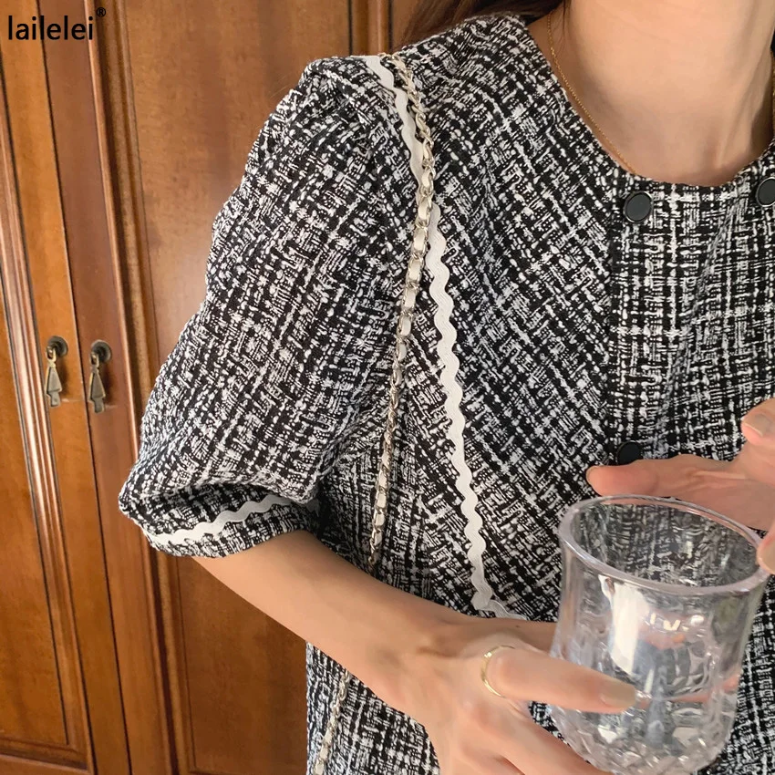 Tweed Button Mini Dress Loose White Dresses For Women Casual Vestidos Mujer Verano 2021 Elegant Cortos Vintage Korean Cute Jurk
Tweed Button Mini Dress Loose White Dresses For Women Casual Vestidos Mujer Verano 2021 Elegant Cortos Vintage Korean Cute Jurk
