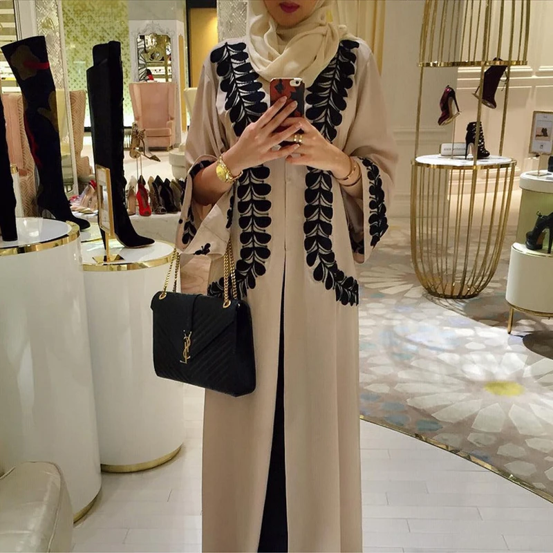 Muslim Dress Abaya Dubai Caftan Dress Islamic Clothing Turkish Arabic Abayas for Women Dress
Muslim Dress Abaya Dubai Caftan Dress Islamic Clothing Turkish Arabic Abayas for Women Dress