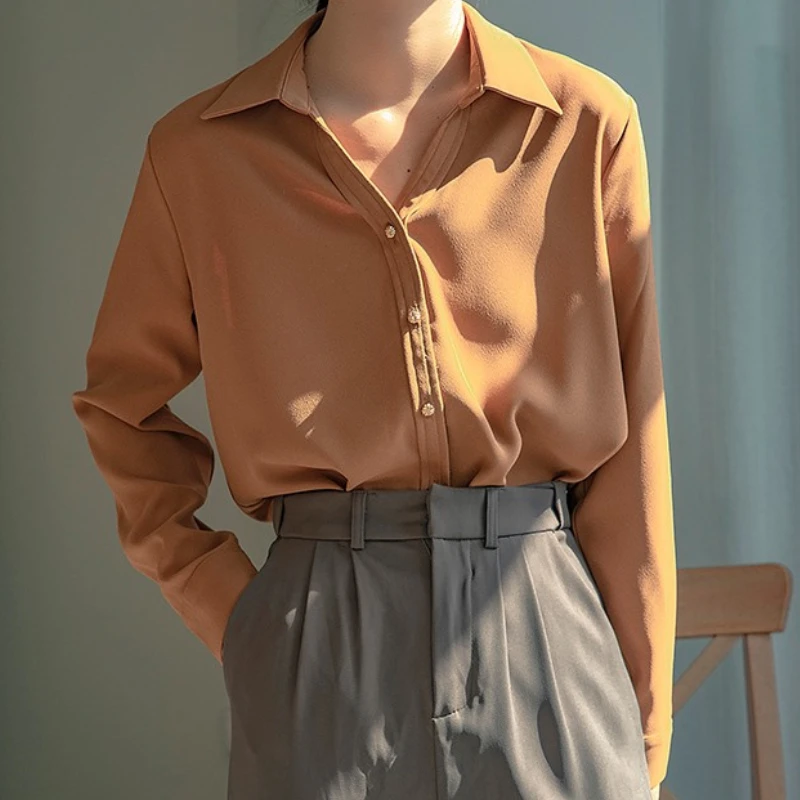 Women Spring Autumn Casual Single Breasted T-Shirt Office Lady Elegant Long Sleeve Shirt Loose Tops Femme Fashion Outerwear
Women Spring Autumn Casual Single Breasted T-Shirt Office Lady Elegant Long Sleeve Shirt Loose Tops Femme Fashion Outerwear