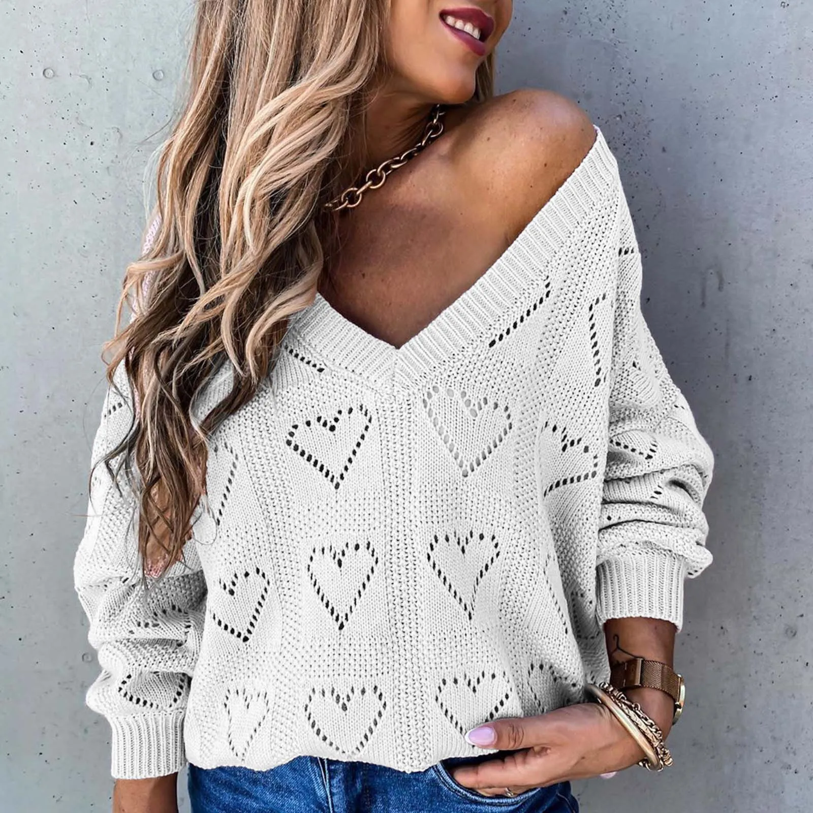 Elegant Hollow Solid Sweater Women Fashion Solid Color V-neck Heart-shaped Long Sleeve Sweater Ladies Autumn Chic Pullover
Elegant Hollow Solid Sweater Women Fashion Solid Color V-neck Heart-shaped Long Sleeve Sweater Ladies Autumn Chic Pullover
