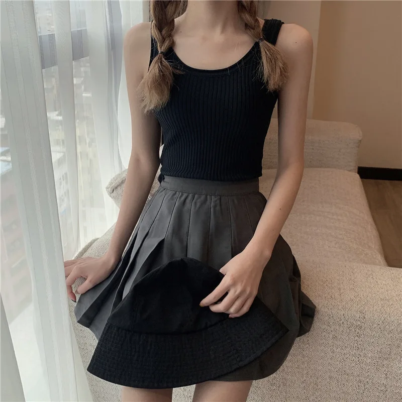 Women's Vest 2021 Summer New Korean Casual Sleeveless Vest Fashion Sexy O Neck Slim Solid Color Sling Knitted Sweater
Women's Vest 2021 Summer New Korean Casual Sleeveless Vest Fashion Sexy O Neck Slim Solid Color Sling Knitted Sweater