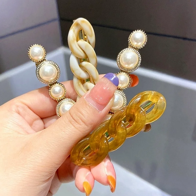 Ins Wind Chain Pearl Hairpin Combination Wild Hairpin Side Clip Bangs Clip Female Korean Style Hair Accessories
Ins Wind Chain Pearl Hairpin Combination Wild Hairpin Side Clip Bangs Clip Female Korean Style Hair Accessories