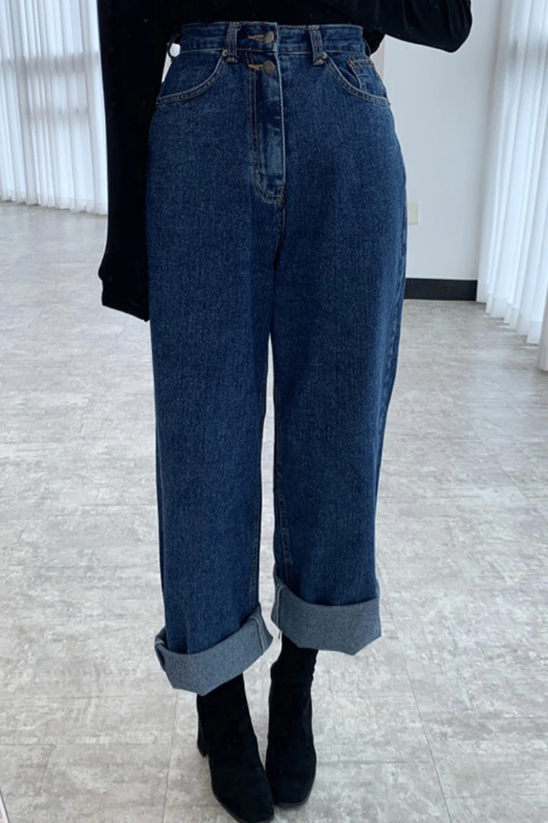 ZCSMLL denim pants Korean spring retro washed blue high waist slim two-button design loose wide-leg jeans trousers women
ZCSMLL denim pants Korean spring retro washed blue high waist slim two-button design loose wide-leg jeans trousers women