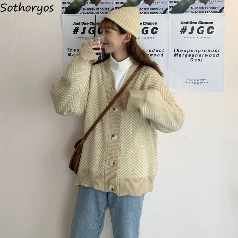 V-neck Striped Women Cardigan Single Breasted Casual Trendy Soft Warm All Match Korean Style Knitted Retro Chic Tops Outwear New
V-neck Striped Women Cardigan Single Breasted Casual Trendy Soft Warm All Match Korean Style Knitted Retro Chic Tops Outwear New