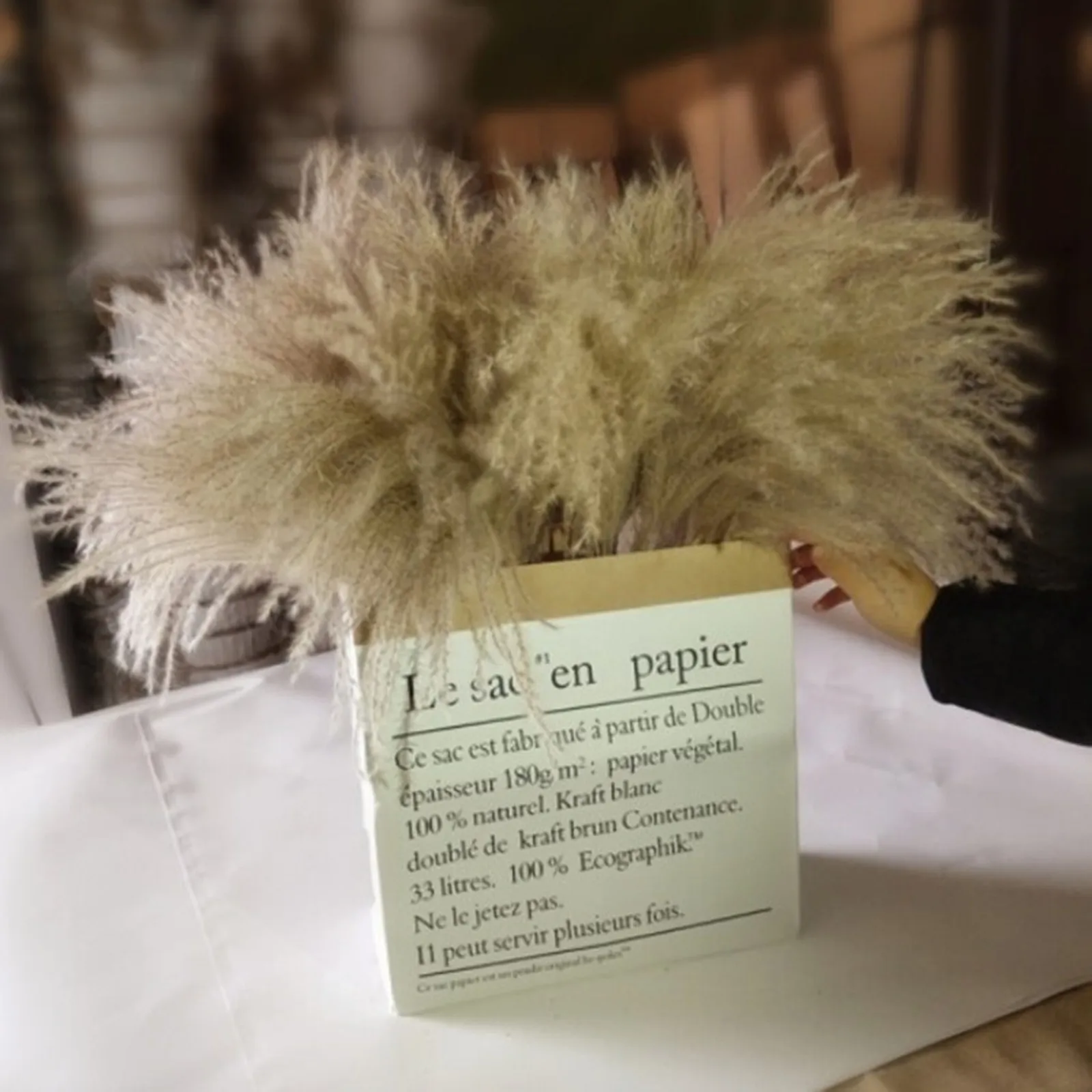 50pcs 40-55cm Natural Reed Dried Flowers Pampas Grass Phragmites Flower Bunch Brown Bouquet Boho Wedding Party Decoration Tools
50pcs 40-55cm Natural Reed Dried Flowers Pampas Grass Phragmites Flower Bunch Brown Bouquet Boho Wedding Party Decoration Tools