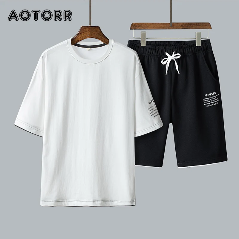 2022 Hot Mens Running Sets New Fashion Tracksuit Clothing Set Sporting Suits T-shirt Shorts Suit Male Outdoor Summer Fitness 4XL
2022 Hot Mens Running Sets New Fashion Tracksuit Clothing Set Sporting Suits T-shirt Shorts Suit Male Outdoor Summer Fitness 4XL