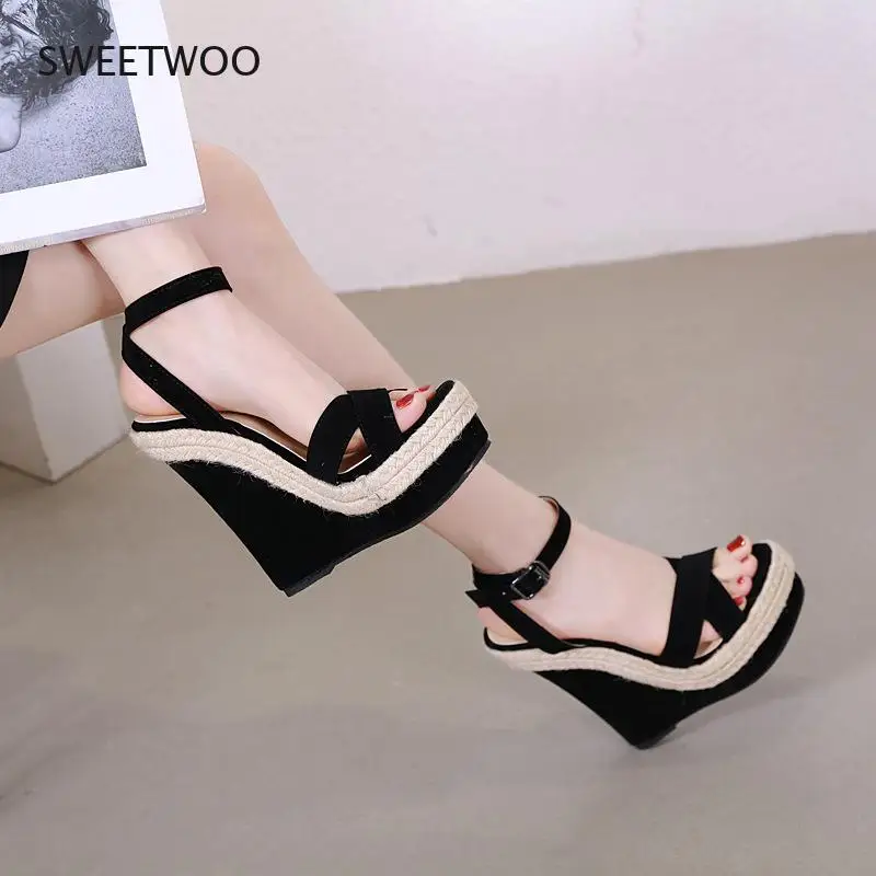 14Cm Wedges Sandals Fashion Women Summer Sandals Shoes Buckle Strap Leisure Platform Wedges High Heels Platform Shoes
14Cm Wedges Sandals Fashion Women Summer Sandals Shoes Buckle Strap Leisure Platform Wedges High Heels Platform Shoes