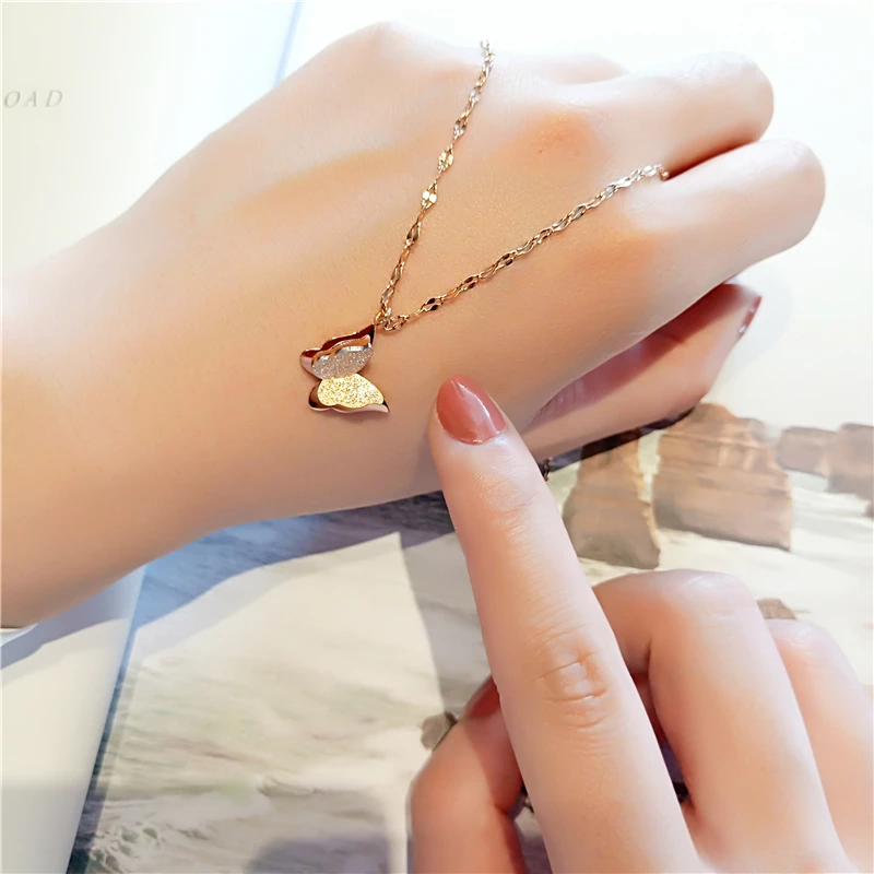 Double Butterfly Necklace Titanium steel Gold color girls Neck collarbone chain necklace 
Double Butterfly Necklace Titanium steel Gold color girls Neck collarbone chain necklace