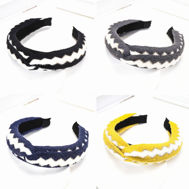 Fashion Winter Women Headband Wool Ripple Knot Hair Hoop Headbands Hairband For Girls Hair Accessories
Fashion Winter Women Headband Wool Ripple Knot Hair Hoop Headbands Hairband For Girls Hair Accessories