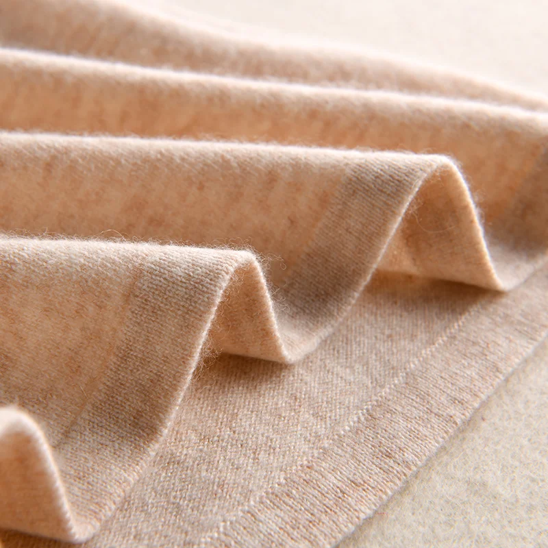 Trendy new ATTYYWS Cashmere knitted camisole ladies solid color slim fashion sleeveless wool sweater short pullover Collar
Trendy new ATTYYWS Cashmere knitted camisole ladies solid color slim fashion sleeveless wool sweater short pullover Collar