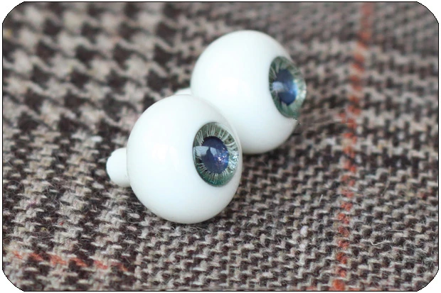 BJD Doll eyes suitable for 1-3 1-4 1-6size Pine Springs with textured glass eyes doll accessories
BJD Doll eyes suitable for 1-3 1-4 1-6size Pine Springs with textured glass eyes doll accessories