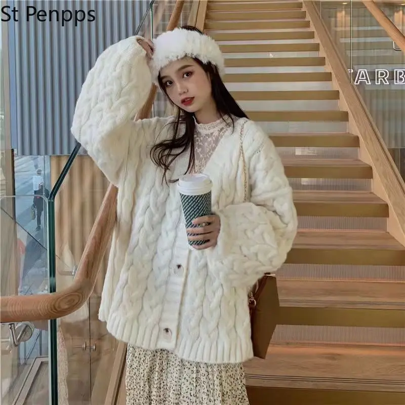 Женский свободный вязаный свитер, повседневный плотный теплый кардиган в Корейском стиле, простой однотонный кардиган на осень и зиму 
Женский свободный вязаный свитер, повседневный плотный теплый кардиган в Корейском стиле, простой однотонный кардиган на осень и зиму