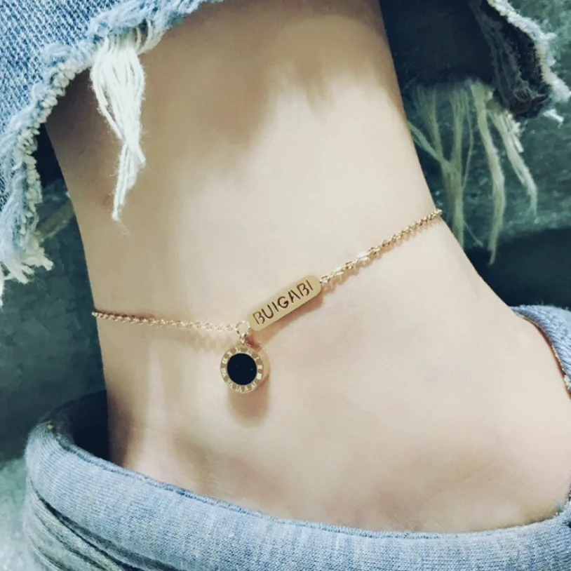 316L Stainless Steel New Fashion High-end Jewelry Carving Believe Black White Double-sided Romaji Charm Chain Anklet For Women
316L Stainless Steel New Fashion High-end Jewelry Carving Believe Black White Double-sided Romaji Charm Chain Anklet For Women