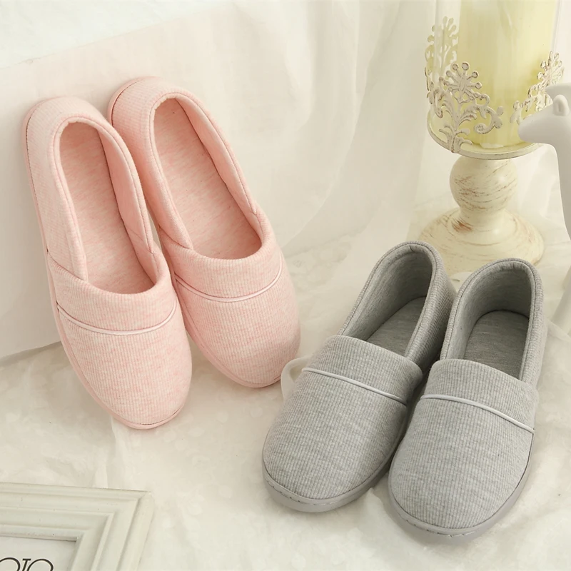 Women Cotton Slippers Soft Sole Anti-slip Confinement Shoes Ladies Indoor Slipper Comfortable Female Home Floor Flat Shoes SH427
Women Cotton Slippers Soft Sole Anti-slip Confinement Shoes Ladies Indoor Slipper Comfortable Female Home Floor Flat Shoes SH427