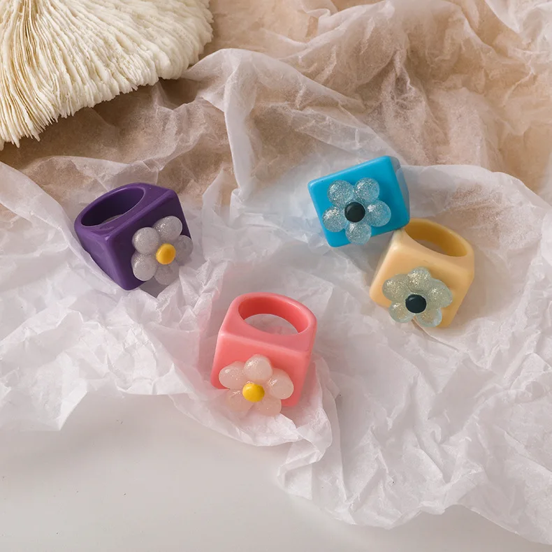 New Fashion Sweet Colorful Flower Acrylic Resin Finger Ring For Women Korean Geometric Square Ring Party Jewelry Accessories
New Fashion Sweet Colorful Flower Acrylic Resin Finger Ring For Women Korean Geometric Square Ring Party Jewelry Accessories