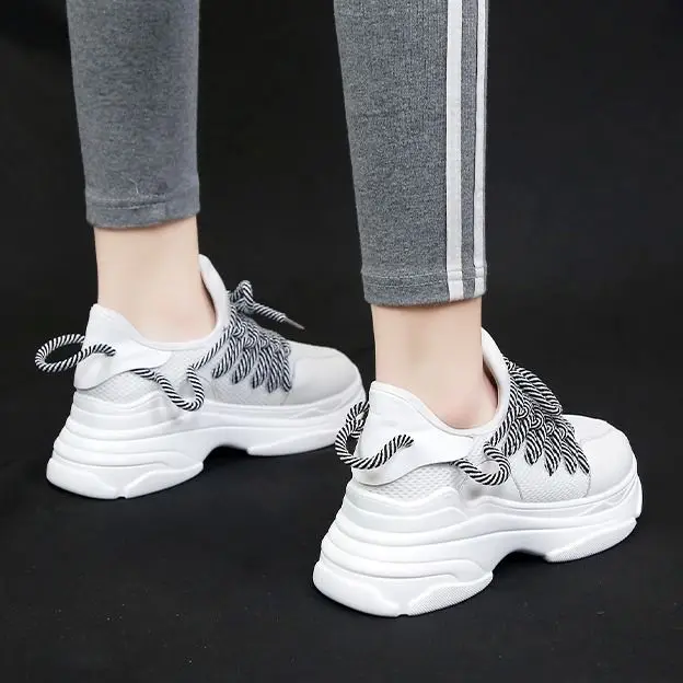 2021 New Fashion Women's Vulcanize Shoes 40 Soft PU Women's Sneakers Increase School Walking Non-slip Women's Sports Shoes
2021 New Fashion Women's Vulcanize Shoes 40 Soft PU Women's Sneakers Increase School Walking Non-slip Women's Sports Shoes