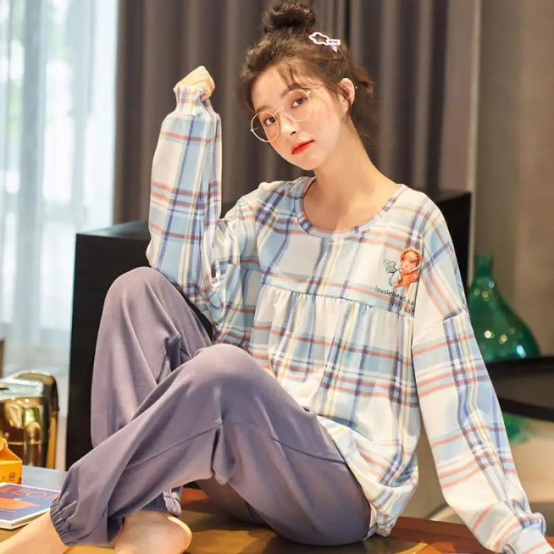 Women Fashion Loose Casual Round Neck Long Sleeve Trousers Cartoon Printed Pajama Set 2/pce Set
Women Fashion Loose Casual Round Neck Long Sleeve Trousers Cartoon Printed Pajama Set 2/pce Set