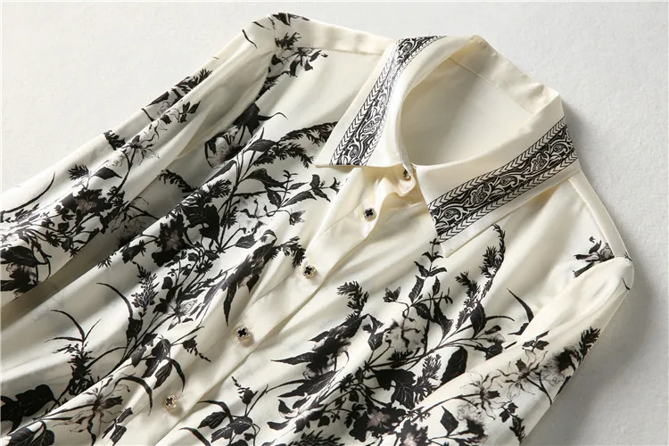 European and American women's clothes spring The new 2021 Long sleeve lapel Ink printing Fashion silk shirt
European and American women's clothes spring The new 2021 Long sleeve lapel Ink printing Fashion silk shirt