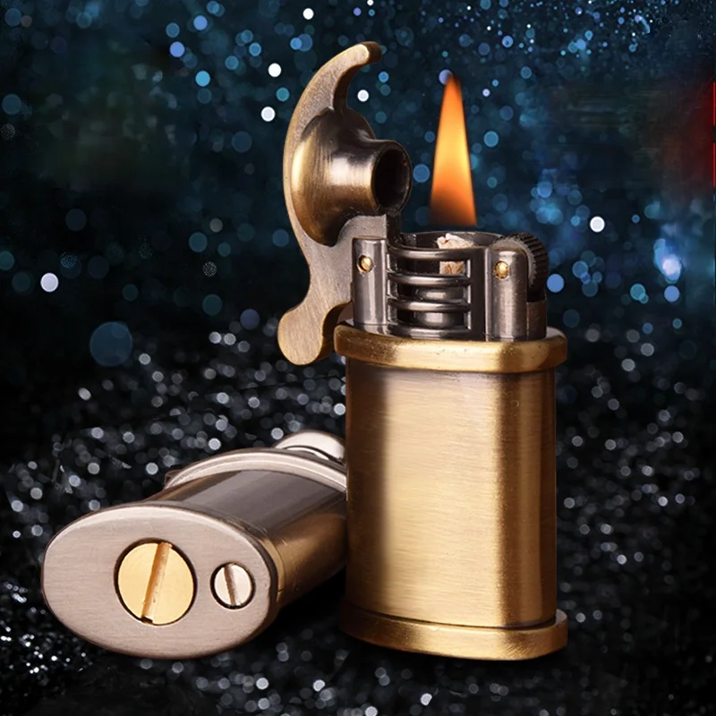 Mini Portable Kerosene Lighter Grinding Wheel Retro Windproof Pocket Pocket Machine Fun Gift Cigarette Accessories Gadget
Mini Portable Kerosene Lighter Grinding Wheel Retro Windproof Pocket Pocket Machine Fun Gift Cigarette Accessories Gadget