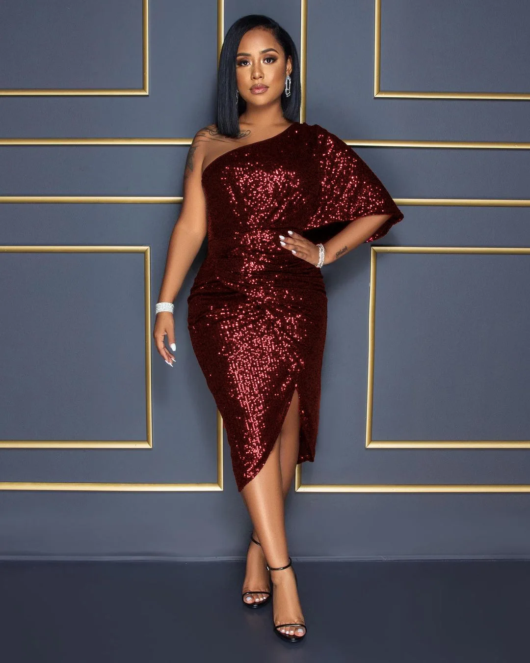 Shiny Sequined Dresses Glitter One Shoulder Slit Elegant Fashion Sexy Party Evening Gown Dress for Women 2022 Vestido De Mujer
Shiny Sequined Dresses Glitter One Shoulder Slit Elegant Fashion Sexy Party Evening Gown Dress for Women 2022 Vestido De Mujer