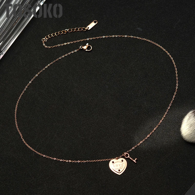 TOSOKO Double Peach Heart Necklace Key Necklace Rose Gold Color Jewelry Stainless Steel Necklace For Women BSP246 
TOSOKO Double Peach Heart Necklace Key Necklace Rose Gold Color Jewelry Stainless Steel Necklace For Women BSP246